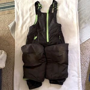 Snow bibs